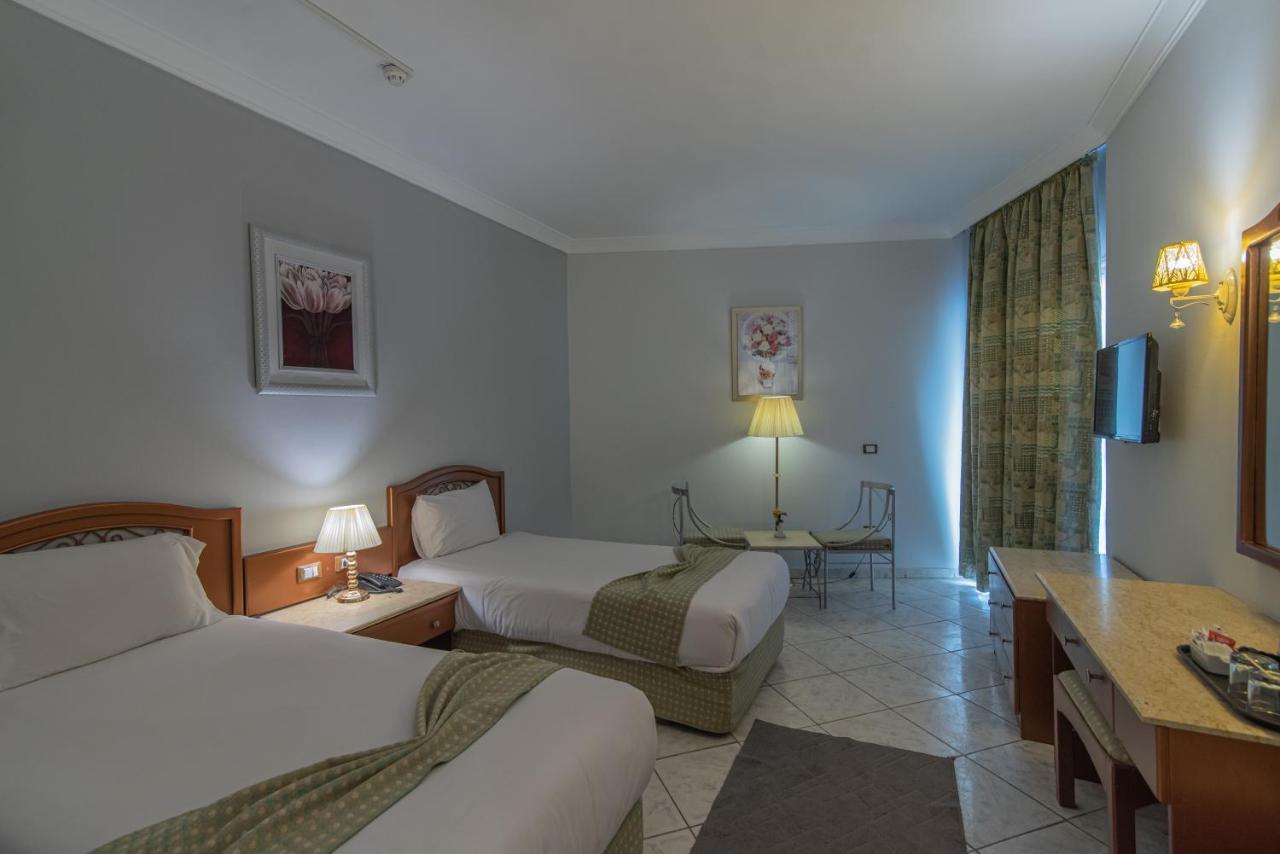 Dexon Roma Hotel フルガダ エクステリア 写真
