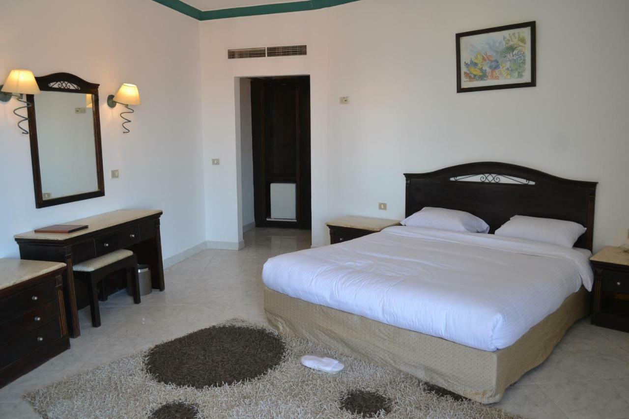 Dexon Roma Hotel フルガダ エクステリア 写真